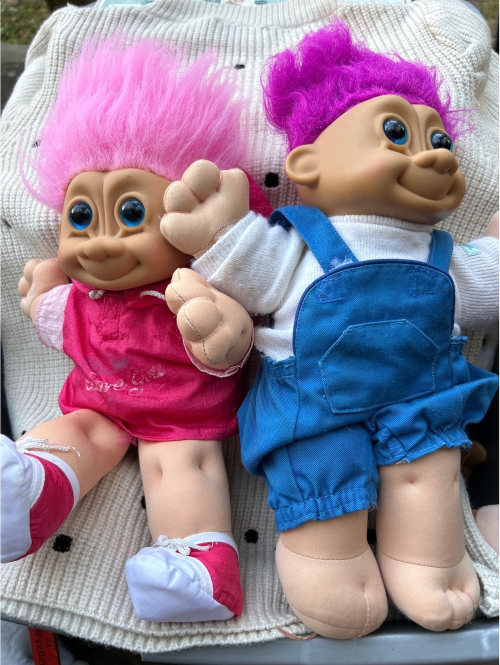 Trolls - read